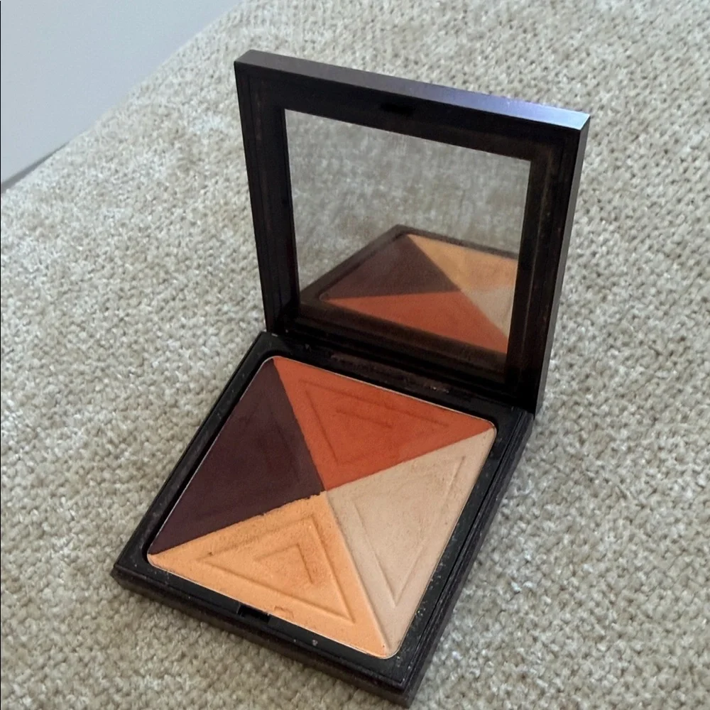 YSL PALETTE COULEURS D’ AFRIQUE Multi-Color Makeup Palette